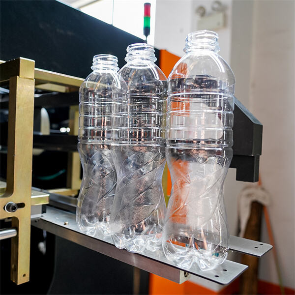 استمتع بعمليات سلسة وأداء عالٍ مع خط إنتاج زجاجات المياه من مادة الـ PET الخاص بنا