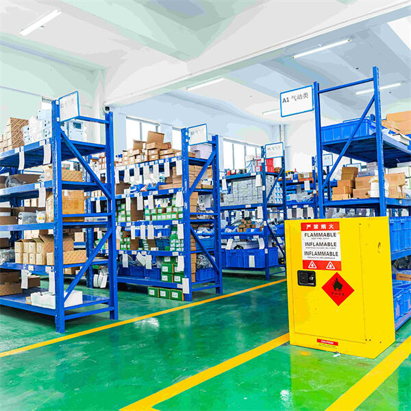 Customization Options for Plastic Bottle Making Machines