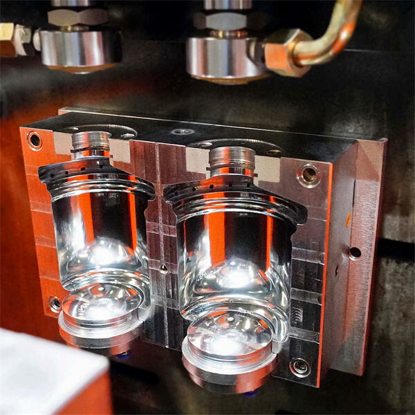 What to consider when purchasing a manual pet bottle blowing machine