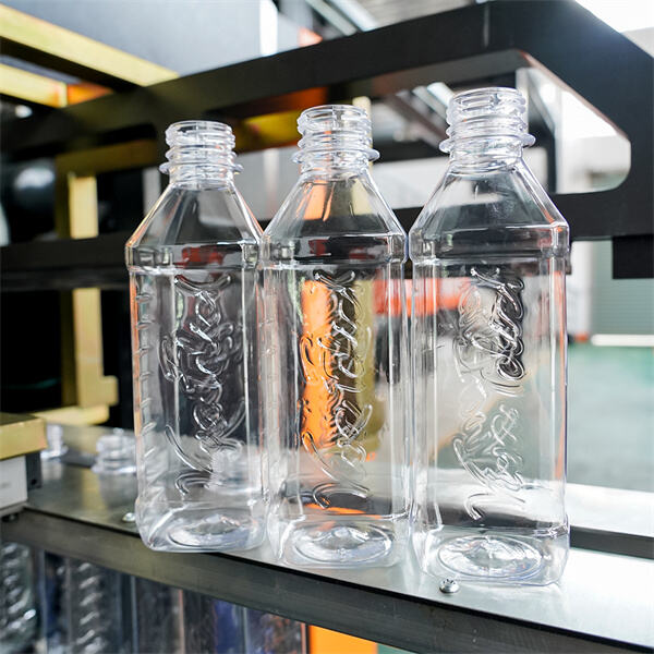 What to consider when choosing a milk bottle blow molding machine