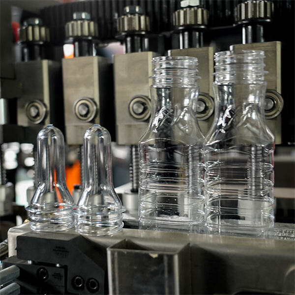 How the automatic stretch blow molding machine revolutionizes the packaging industry