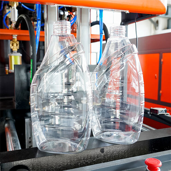 How semi automatic blow molding machines are revolutionizing the packaging industry
