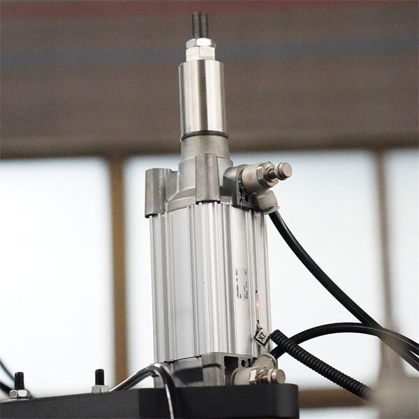 How jar blowing machines are revolutionizing the manufacturing industry