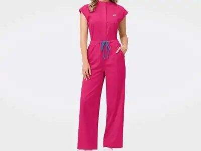 The Most Flattering Women Scrub Set Styles for Professional Appearance