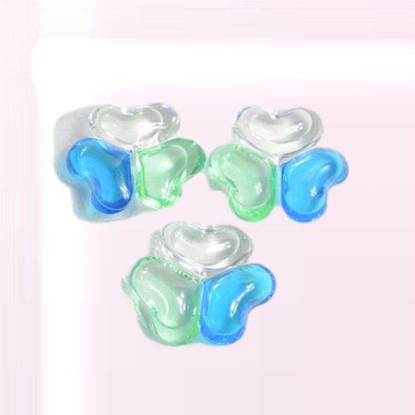 What are the benefits of using detergent pods in commercial settings?