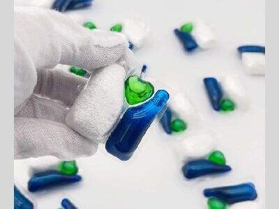 Toilet Cleaning Strips vs. Cleaning Tablets: Which is Better for Everyday Use? Best Toilet Cleaning Strips: Odor-Free, Deep Clean