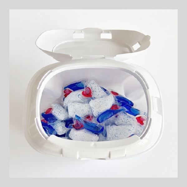 Convenient and mess-free solution for busy households and commercial kitchens