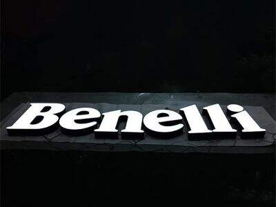 The Secret to On-Time Delivery: Efficient Production Lines & Large Material Stock.