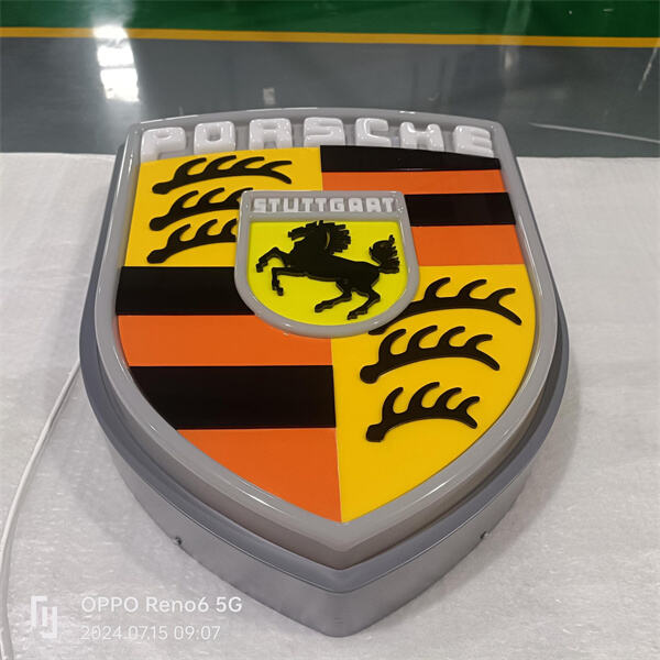 Démarquez-vous de la concurrence avec nos solutions publicitaires acryliques haut de gamme