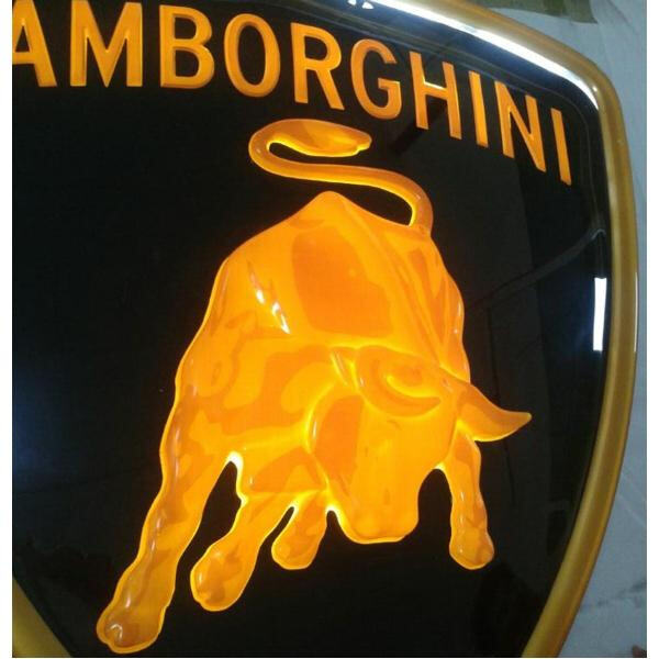 Attract wholesale buyers with our top-notch 3D signs