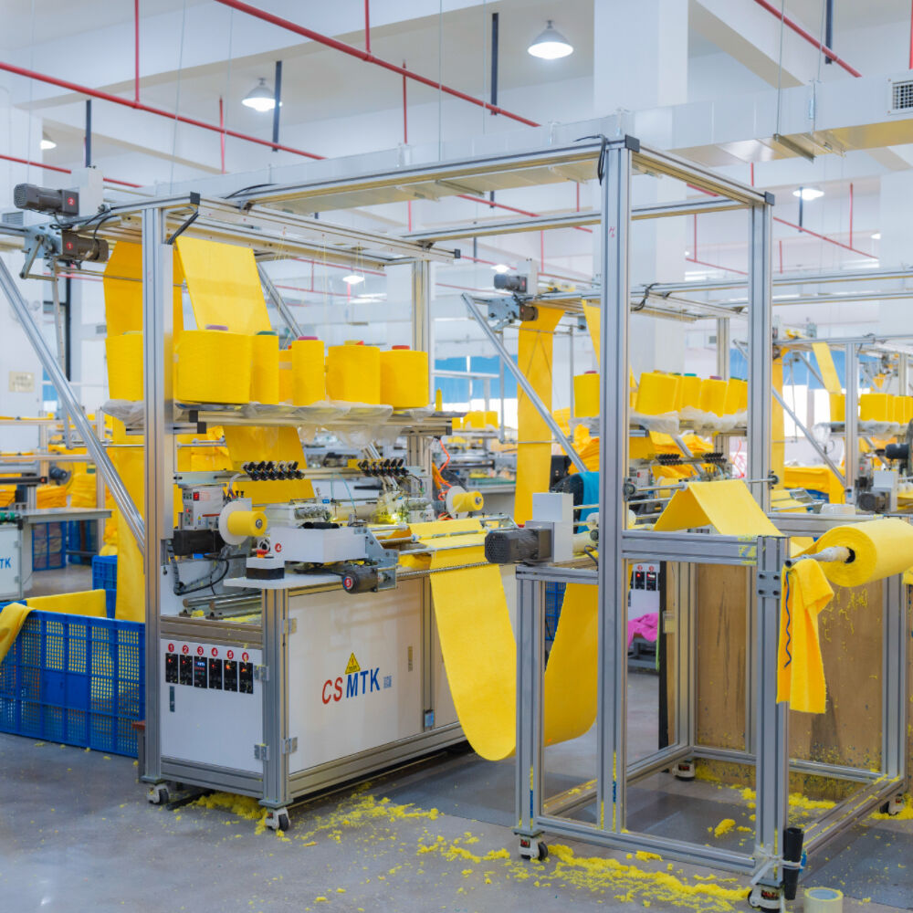Automatic Warp and Weft Knitted Microfiber Towel Machine with Ironing Device Continuous Longitudinal Hemming Machine manufacture