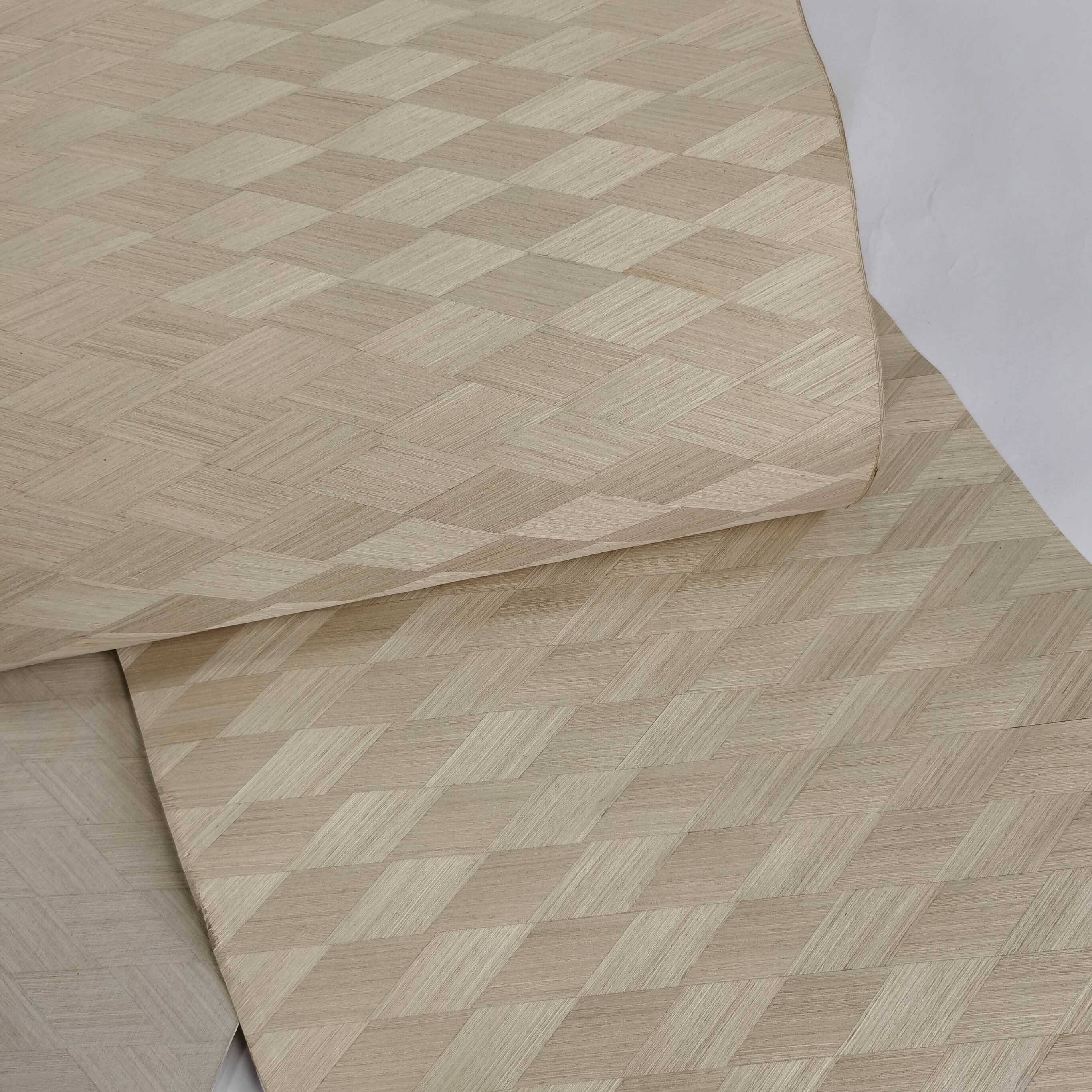 Vunir Burl Special Crown Veneer Competitive Price Engineered Wood Veneer Directly From China Factory for Hotel Use supplier