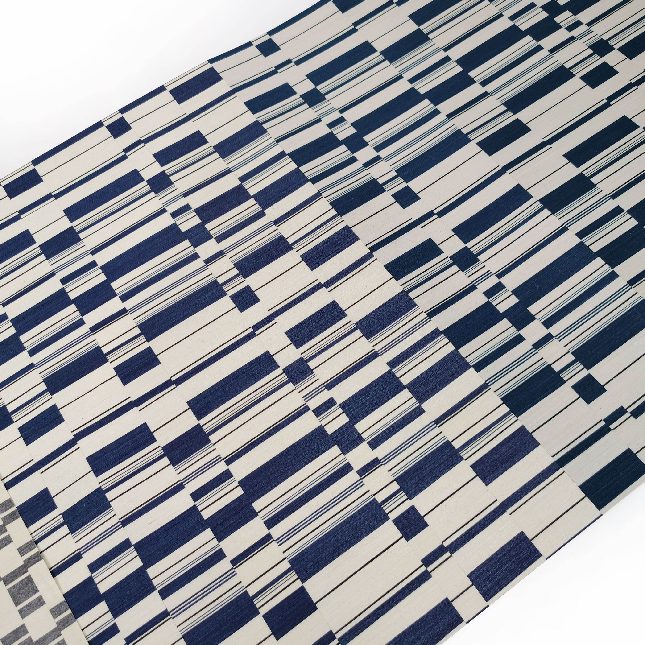 Vunir Customized High-Recon Engineered Decorative Wood Veneer for Home & Hotel Decoration details