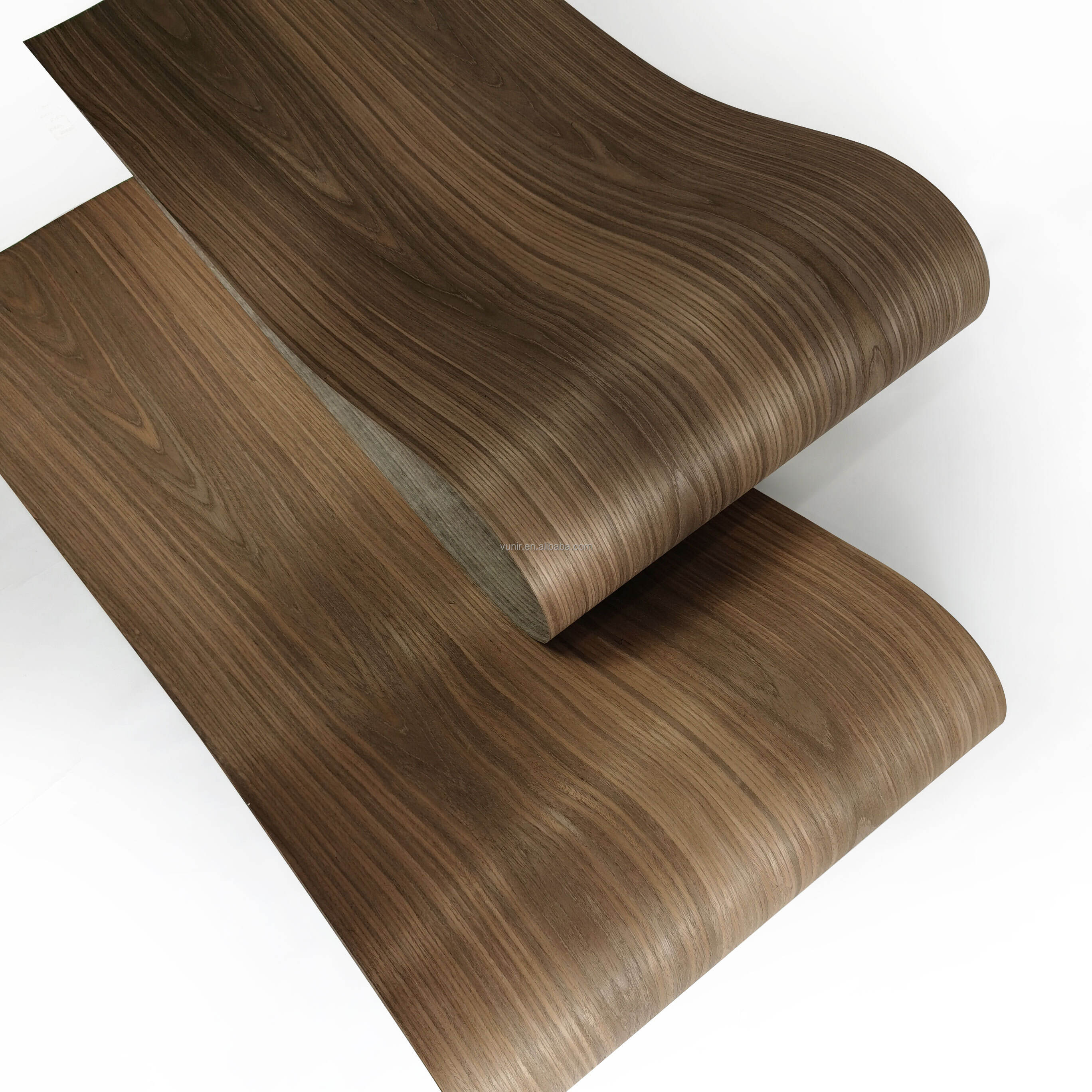 Vunir Smoke Walnut Crown Reconstitute Recon Veneer Wood Skin Veneers for Furniture Plywood Wall Panels supplier