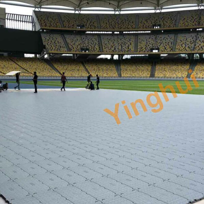 Nosso piso de proteção para grama e grama T-03 usado em um show em um estádio do Texas, EUA em 2023