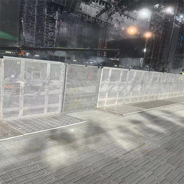 High-quality materials used in our portable outdoor tiles