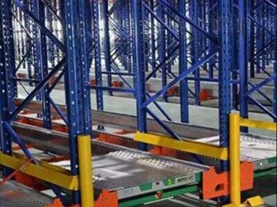 كيف يوفر نظام التخزين بالدفع للخلف المساحة؟