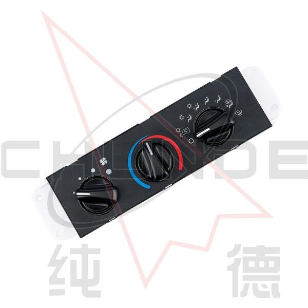 ما هي الميزات الرئيسية لمكيف هواء لوحة التحكم المتميز؟