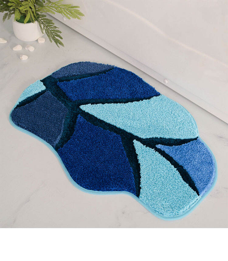 Custom Fluffy Leaf Shape Microfiber Shower Carpet Quick Dry Microfiber Tufted Bath Rug Non Slip Bath Mats factory