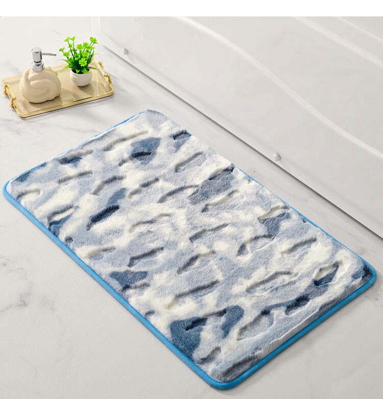 Hot sale Bath Mat Super Absorbent Non slip Faux Rabbit Fur Bathroom Rug waterproof easy clean anti-fatigue Bathroom Mat manufacture