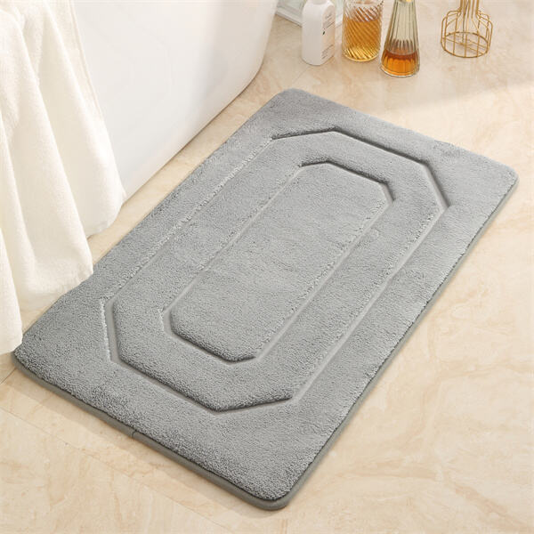 Happier Feet with Our Luxuriously Thick Bath Rugs