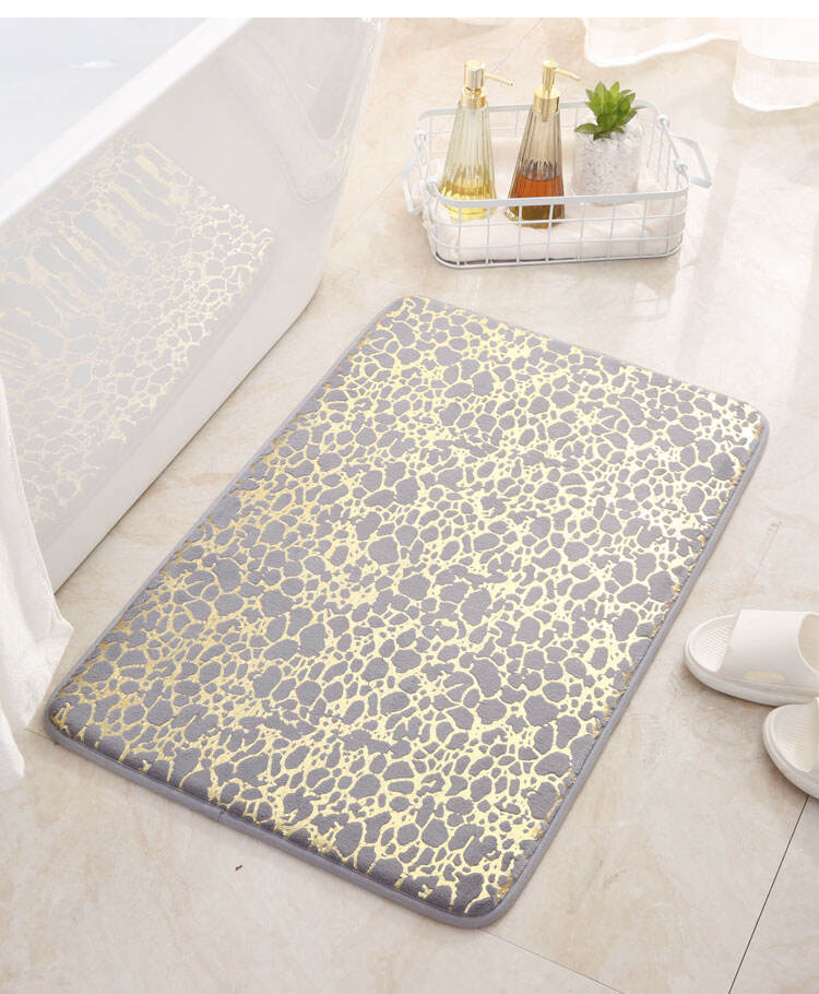 Short hair edge leopard breathable 1.5 cm memory foam absorbent non-slip PVC bottom  bathroom floor mats manufacture