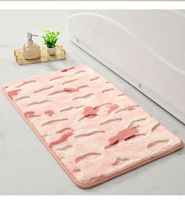 Hot sale Bath Mat Super Absorbent Non slip Faux Rabbit Fur Bathroom Rug waterproof easy clean anti-fatigue Bathroom Mat supplier