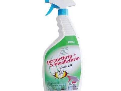 Organic vs. Chemical Insecticides: Which One is Right for Your Garden?