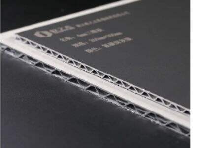 เปรียบเทียบต้นทุนการติดตั้งแผ่นคอมโพสิตอลูมิเนียมหนา 4 มม. กับแผ่นที่หนากว่า