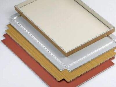 Panneaux composites en aluminium contre autres matériaux de construction modernes