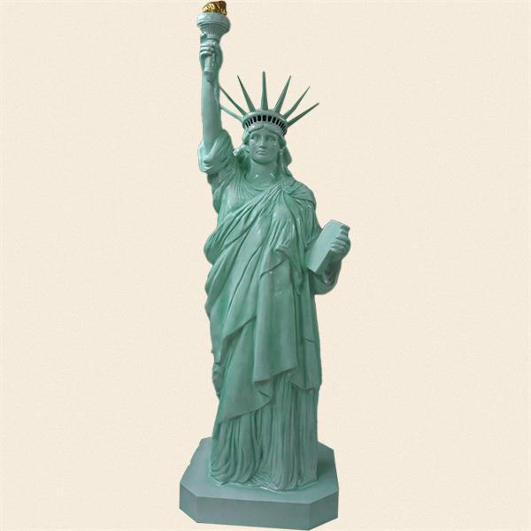 Create a memorable outdoor space that reflects your personality and aesthetic with our one-of-a-kind custom statues.