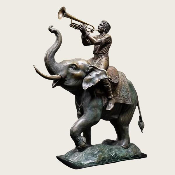 Top-Quality Materials Used in Every Fiberglass Statue