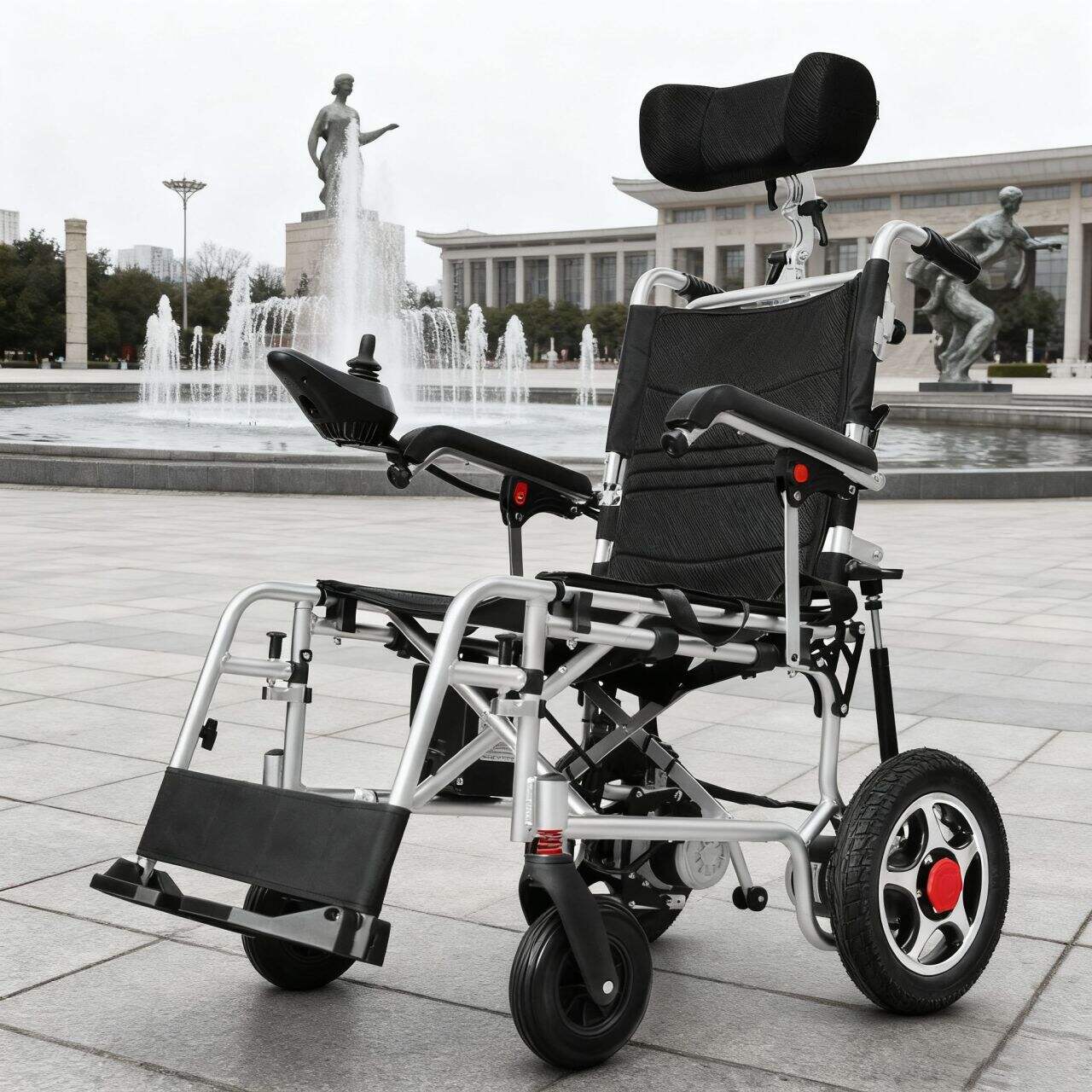 Hur man väljer den bästa fällbara lutningsreglerbara rullstolen