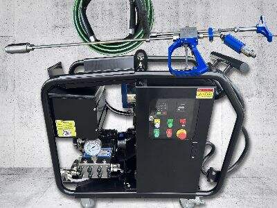 Industrial Pressure Washer for Construction Sites: Dust and Debris Removal
