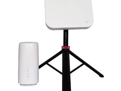 How Travel Router Enhances Network Stability for Frequent Flyers