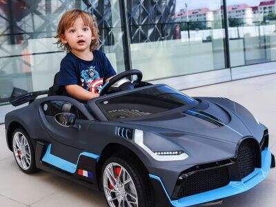 Comparing Two-Seater Children's Electric Cars