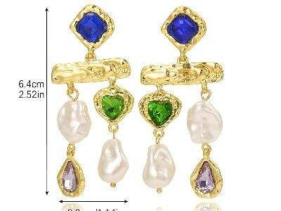 למה עגילי טבעת עם פיתול הם סגנון ייחודי ומעורר תשומת לב