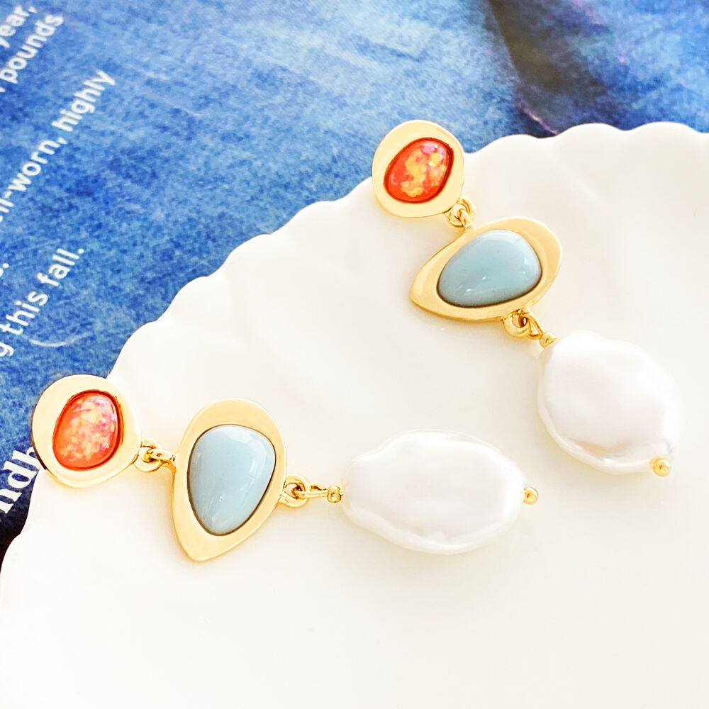 Custom Korean Fashion Jewelry Wholesale Glamour Color Resin Geometric Gold Plated Acrylic Pearl Drop Earrings for Women factory
