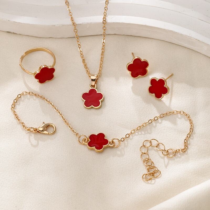 Korean New 4-Piece Gold Plated Jewelry Set for Women Five-leaf Clover Petal Necklace Anniversaries Gifts Parties factory