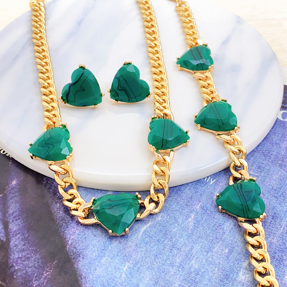 product fashion jewelry set acrylic heart alloy necklace bracelet earrings gold plated jewelry set for women-4