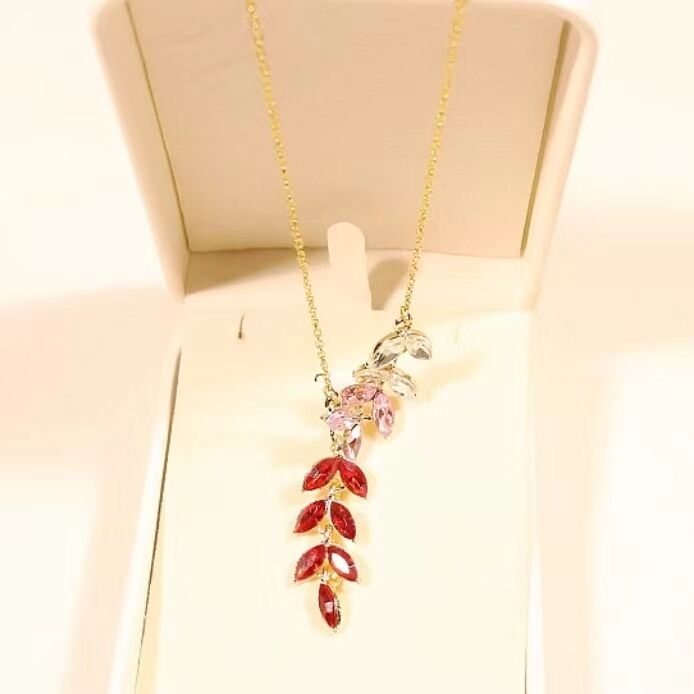 Customized Fashion Jewelry Gold Link Chain Rhinestone Colorful Stones and Leaf Pendant Set Jewelry for Women factory