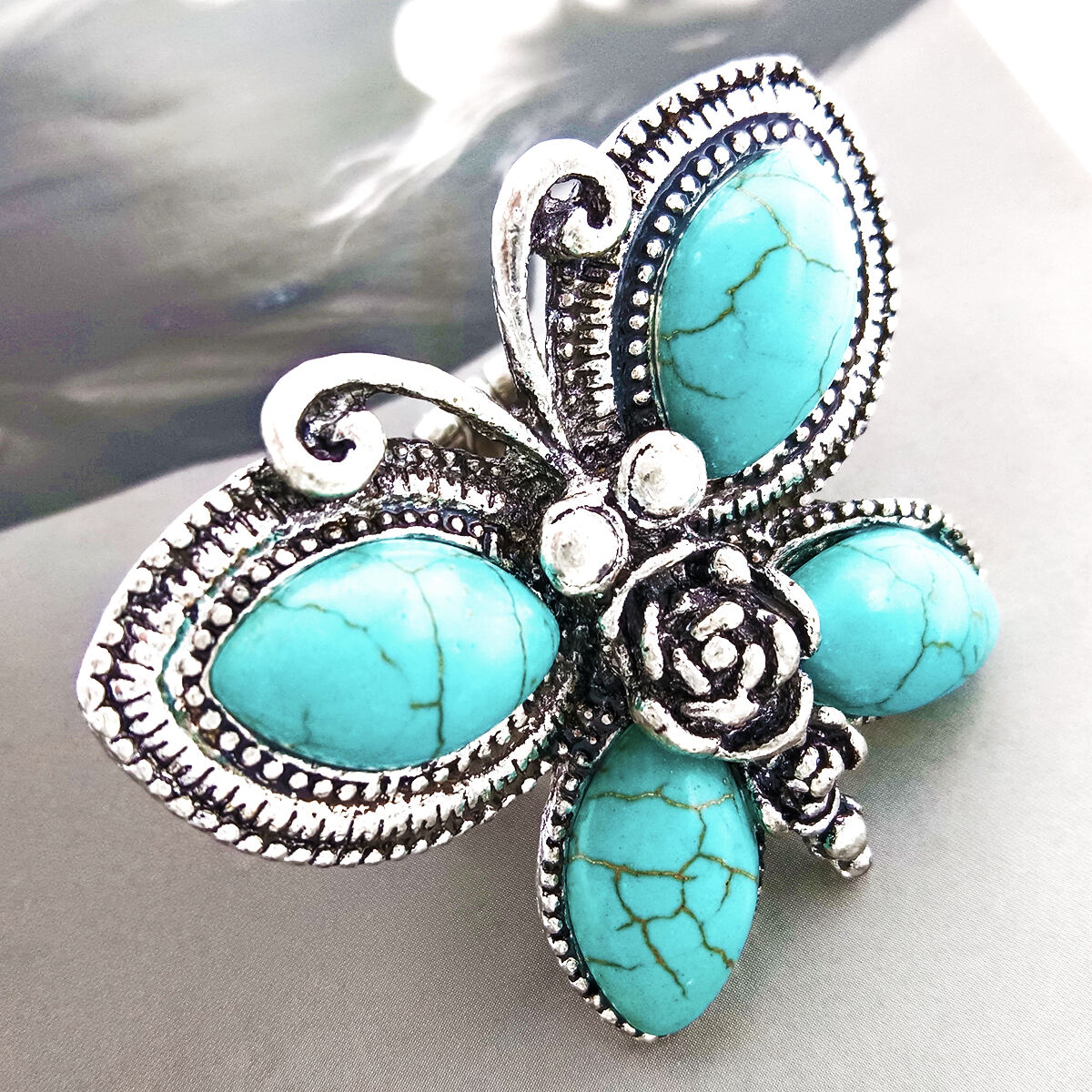 New Fashion Custom Vintage butterfly Geometric Shell Turquoise Natural Stone Elastic Ring for Women supplier