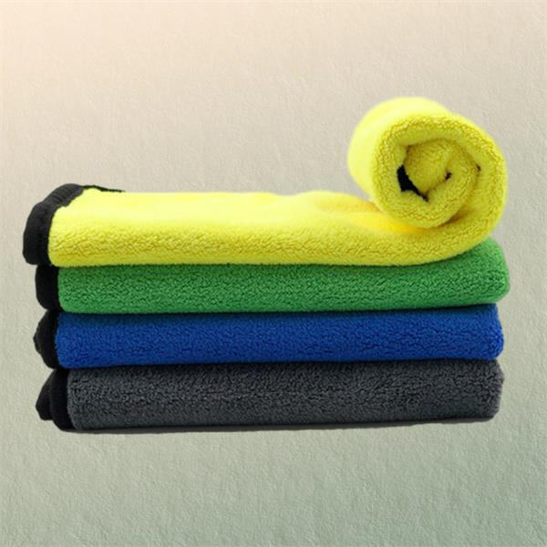 Where to find the best deals on big microfiber towels for resale