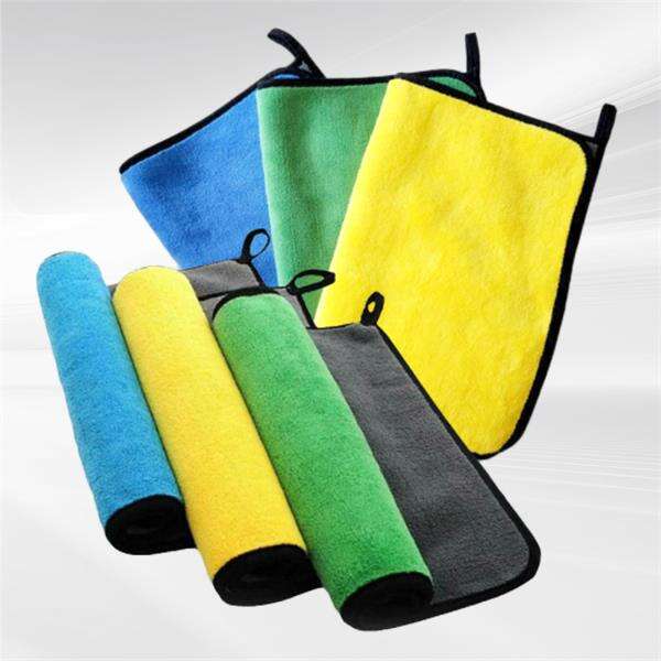 Erleben Sie unübertroffene Haltbarkeit und Saugfähigkeit mit Mikrofasertüchern