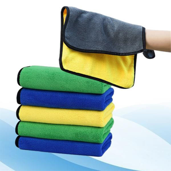 Versatile and eco-friendly microfiber towels for auto care enthusiasts