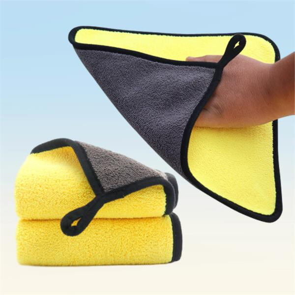 Lint-Free and Scratch-Free Cleaning Cloth for Maximum Efficiency