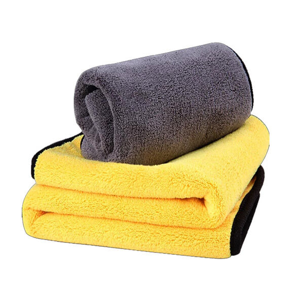 Easily clean and polish your entire car with our super absorbent microfiber cloths