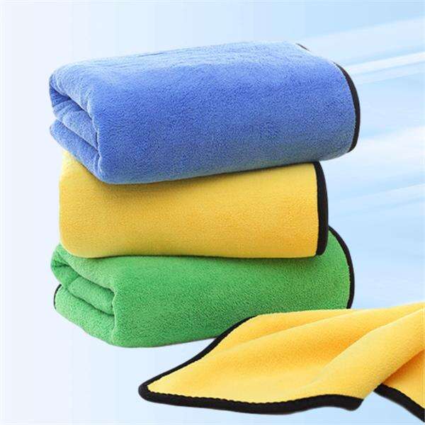 The benefits of using microfiber cloths for cleaning