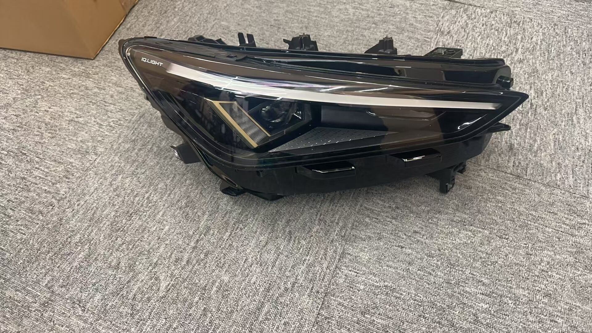 WGYAP OEM 11H 941 773 a 11H 941 774 a LED Headlights for Volkswan ID. Unyx for Seat Tavascan CUPRA Factory Direct Sales details