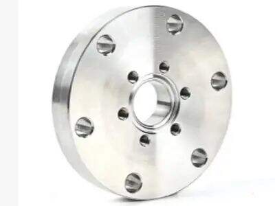 Why Stainless-Steel Pipe Flanges Are Used in Chemical Processing